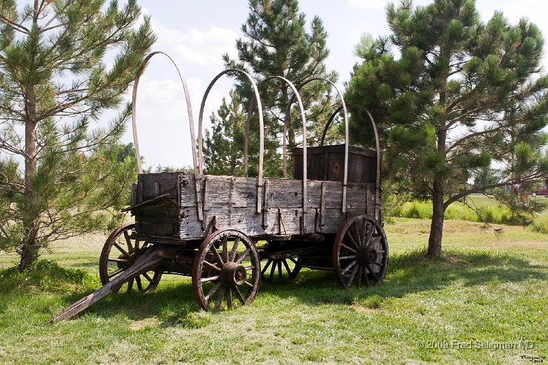 20080716_165828 D300 P 4200x2800.jpg - Wagon on grounds of River Platte Archway, Kearney, NE